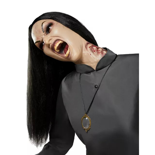 5 Ft 8 In The Widow Animatronic