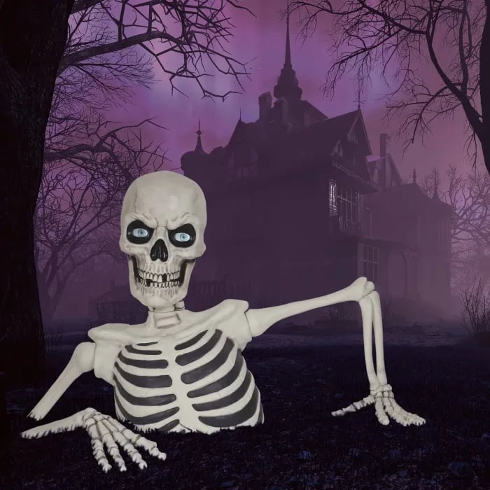 🎃Towering Skeleton with LED Eyes & Haunting Sounds👻(Limited Stock)